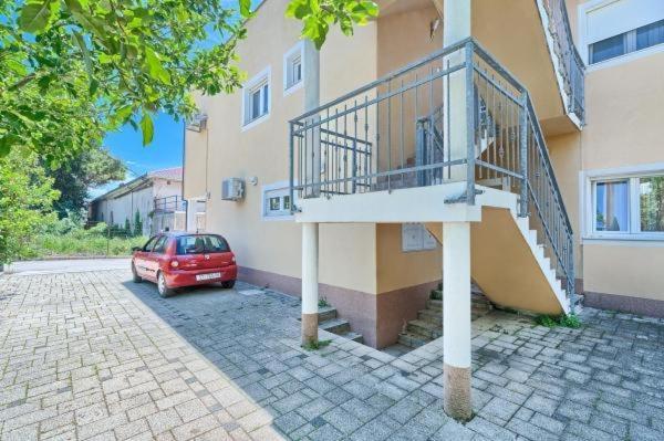 Apartment In Kastel Luksic With Balcony, Air Conditioning, W-Lan, Washing Machine 5107-1 Kaštela エクステリア 写真